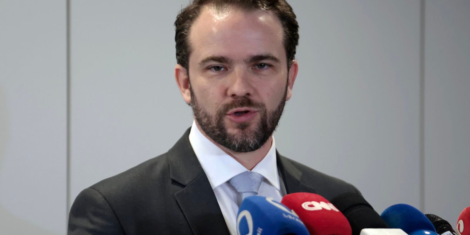 Desenrola Brasil 2.0 permitirá uso do FGTS para renegociação de dívida