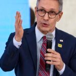 Gilmar Mendes pede inclusão de Romeu Zema no inquérito das fake news