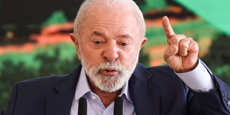 Lula defende fim da escala 6x1, das bets e dos penduricalhos