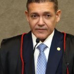 Ministro Nunes Marques toma posse como presidente do TSE