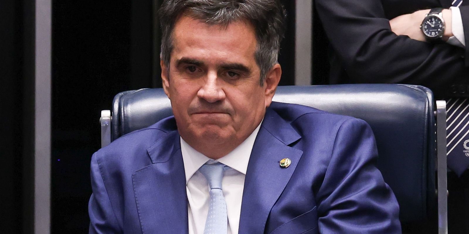 Advogado de Ciro Nogueira define relação com Vorcaro como normal