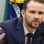 Ministro da Fazenda defende na Câmara fim da escala 6x1