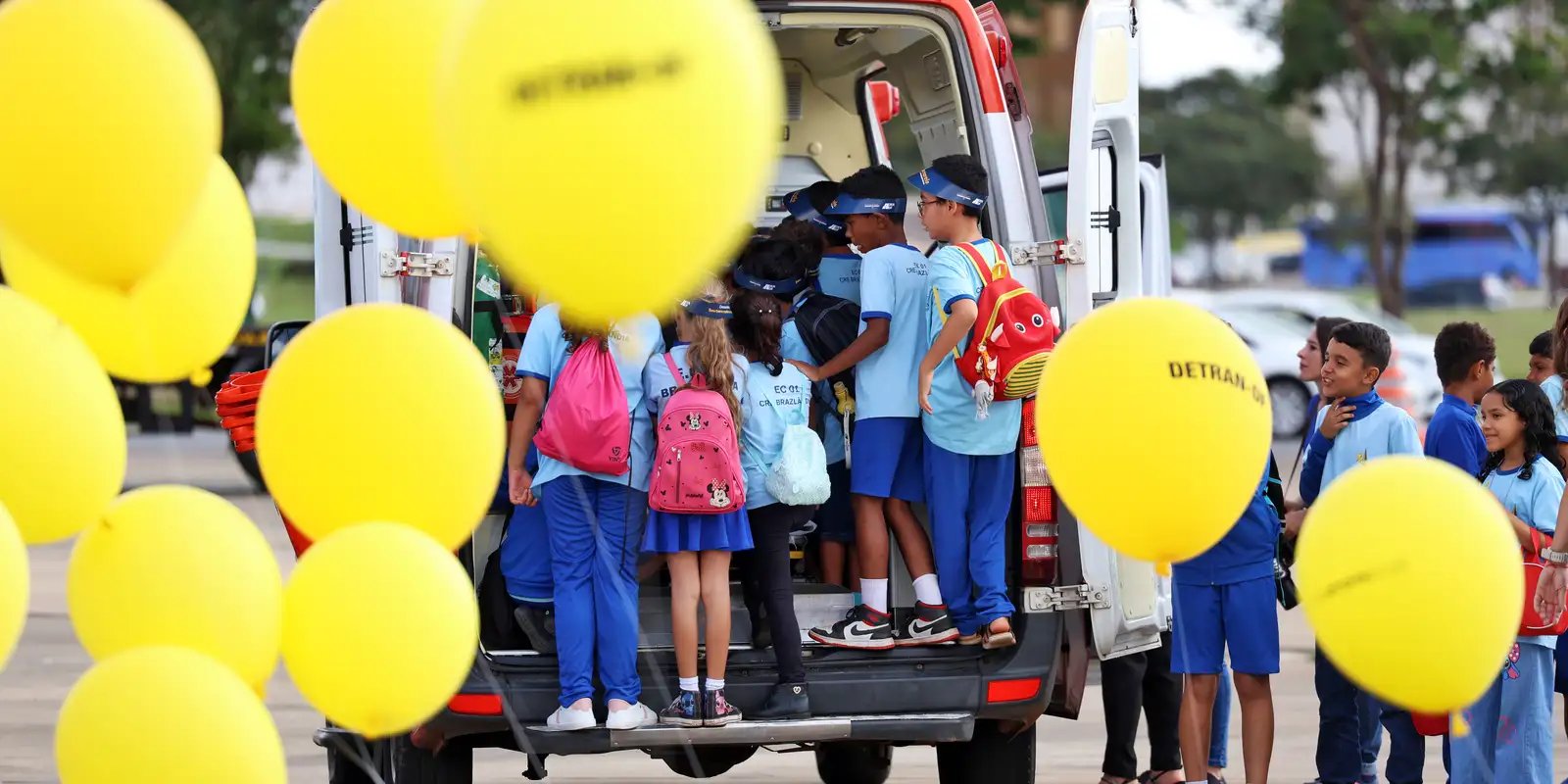 Campanha Maio Amarelo busca educação para a paz no trânsito