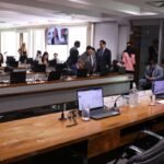 Senado adia votação da PEC que dá autonomia financeira a Banco Central