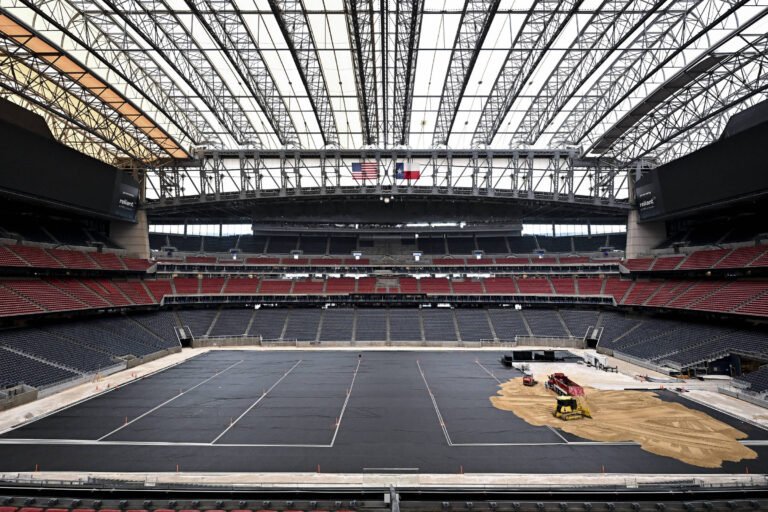 Houston transforma estádio para Copa com polícia poliglota – 12/05/2026 – Esporte