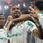Brasileirão tem Palmeiras mais líder do que nunca e jogo nesta segunda
