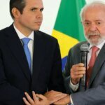 Lula comemora acordo com Hugo Motta para o fim da escala 6x1