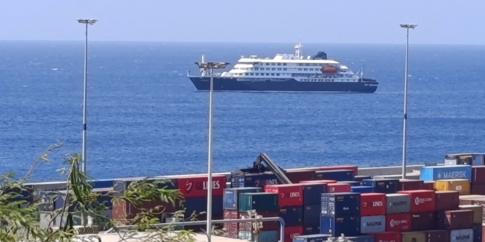 OMS relata sete casos suspeitos de hantavírus em cruzeiro no Oceano