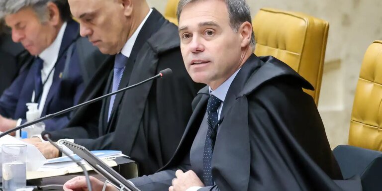 Mendonça decide manter Vorcaro preso na Superintendência da PF