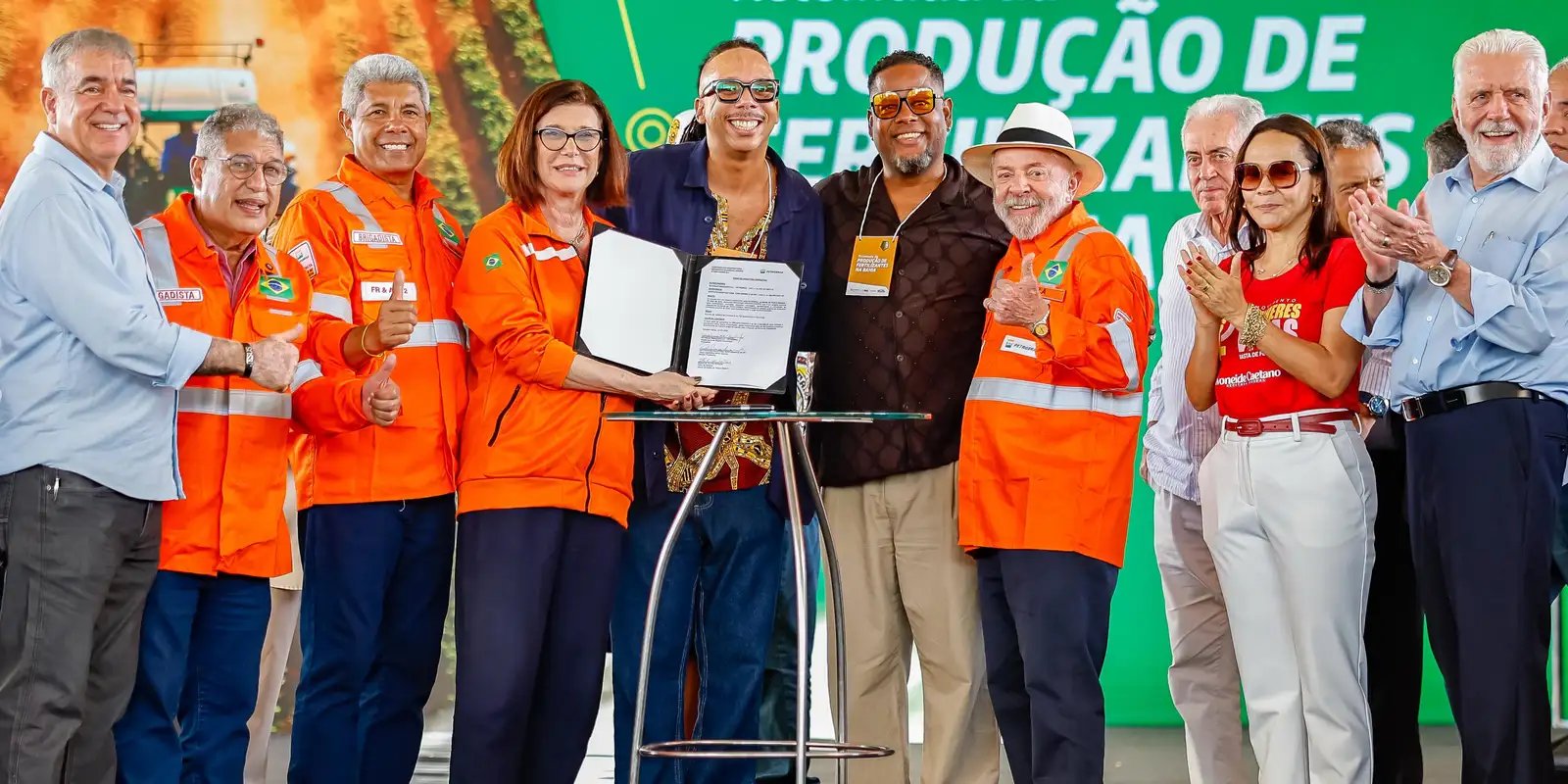 Bahia: Lula visita fábrica de fertilizantes e fala em elevar produção
