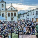 Jazz, blues e Paraty: Festival ocupa as ruas da cidade histórica