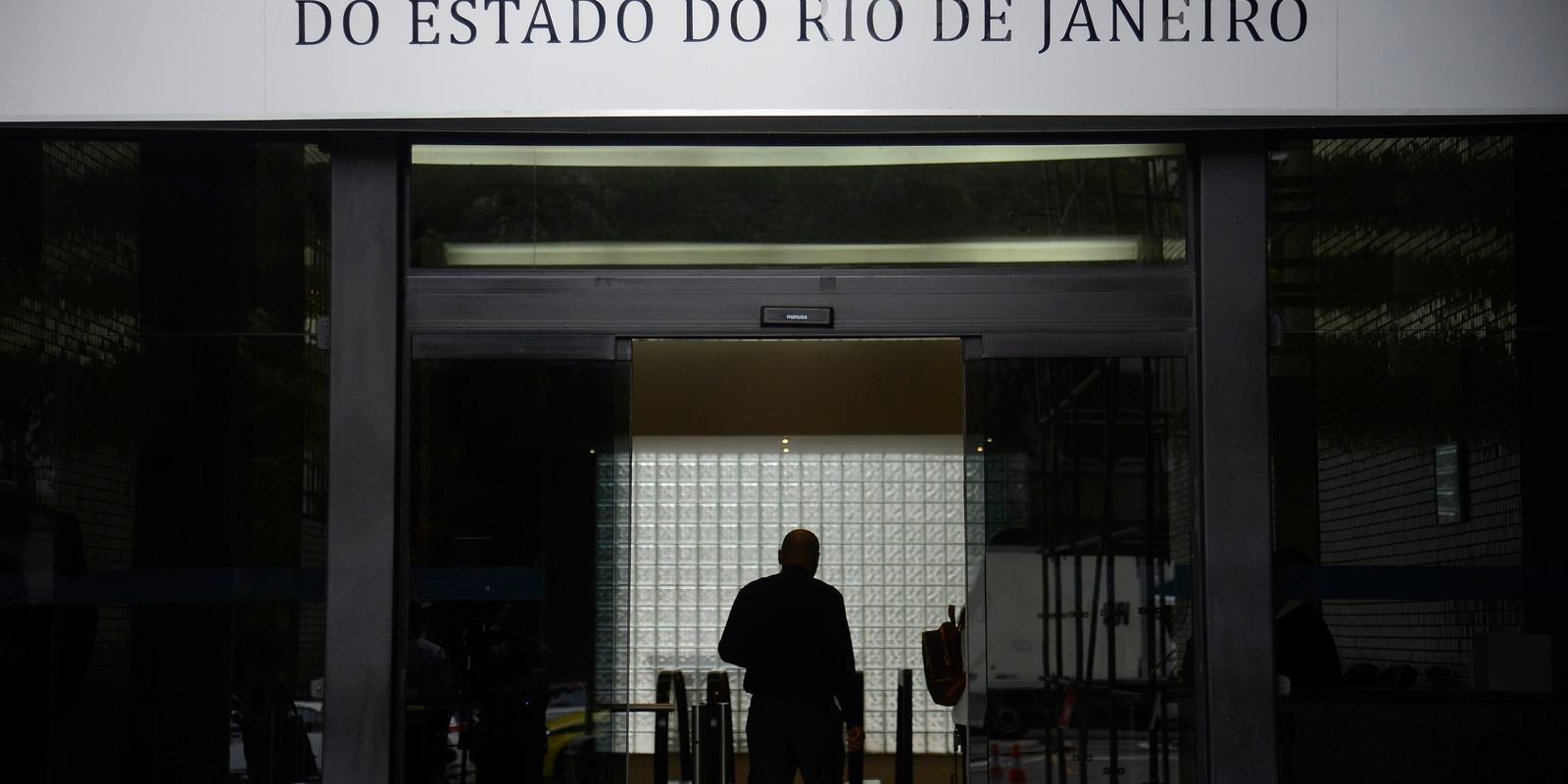 MP do Rio prende cinco pessoas em operação contra jogo do bicho