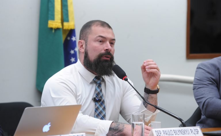 Comissão aprova projeto que facilita a obtenção de posse e porte de arma de fogo – Notícias