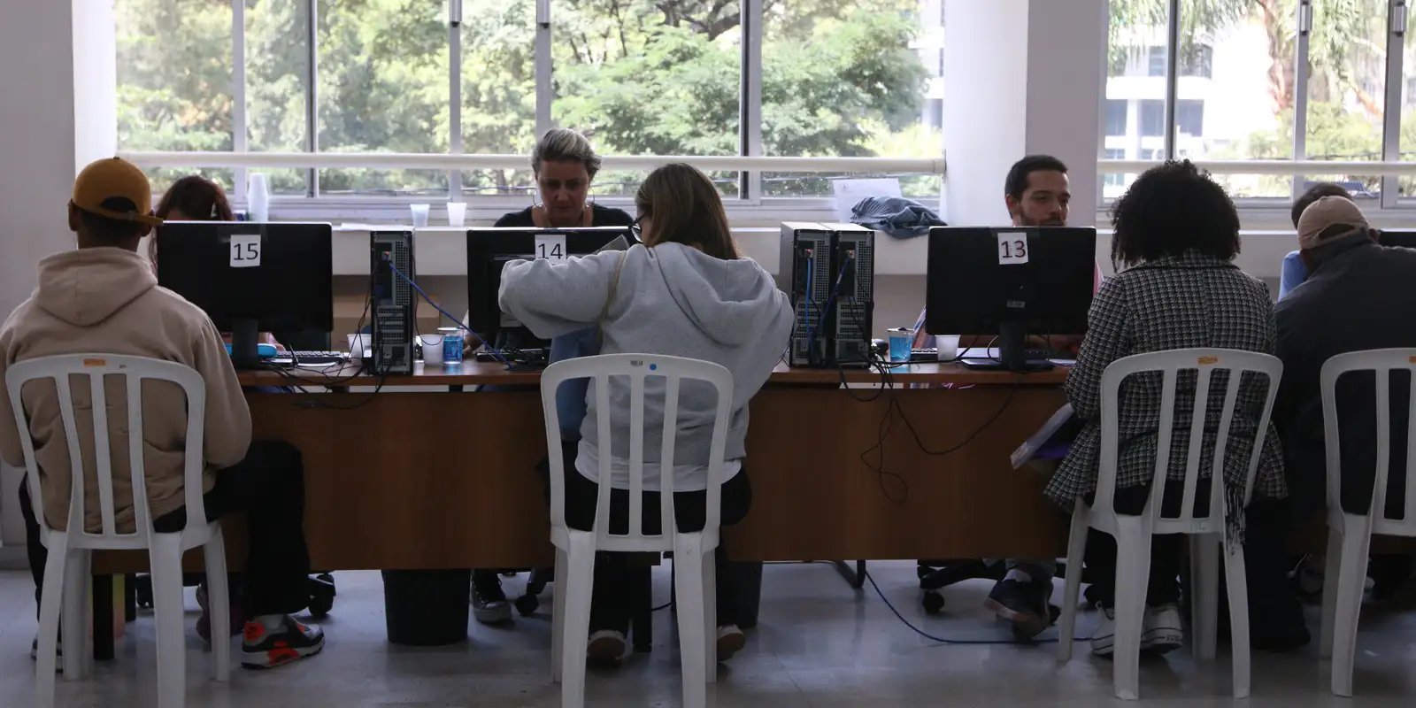 População de baixa renda ocupou 80% das vagas do 1º bimestre de 2026