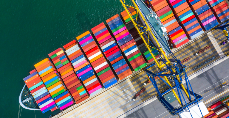 Justiça suspende cobrança de IBS sobre exportação indireta