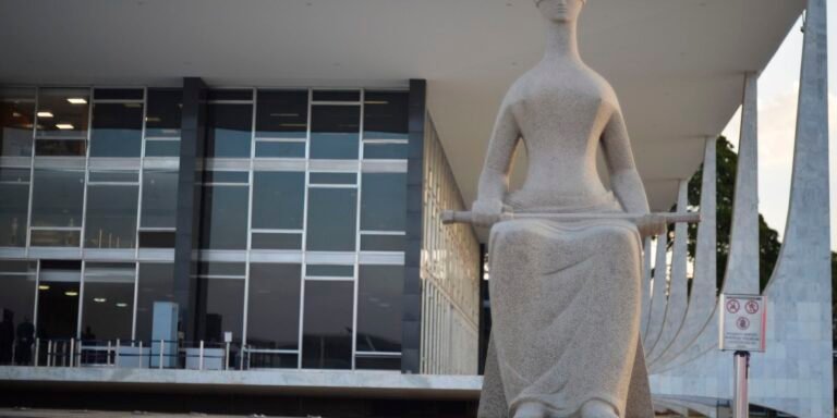 STF confirma fim da aposentadoria compulsória para juízes condenados