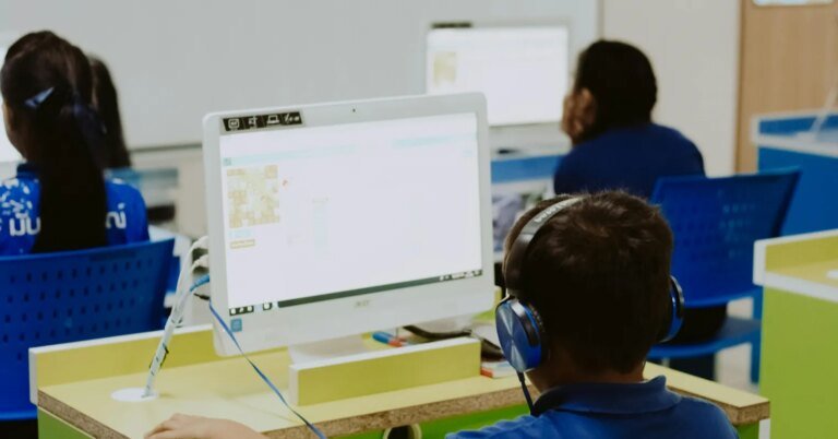 O que os LLMs estão fazendo silenciosamente com a criatividade