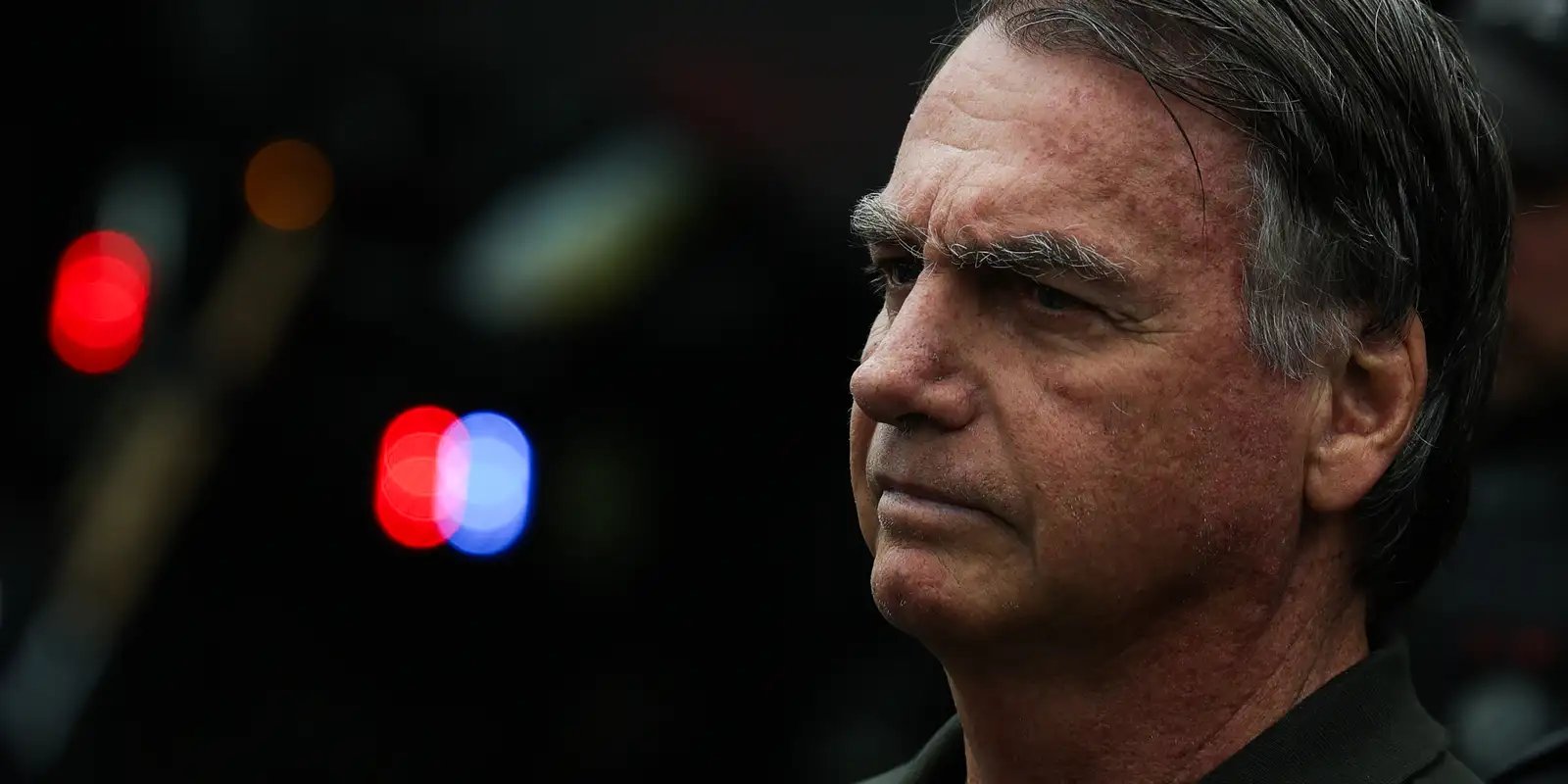 Moraes autoriza depoimento de Bolsonaro sobre arma apreendida