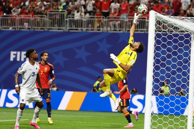 Copa: Vozinha, goleiro de Cabo Verde, parou a Espanha – 15/06/2026 – Esporte
