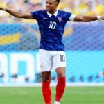 França supera Suécia com dois de Mbappé e está nas oitavas da Copa
