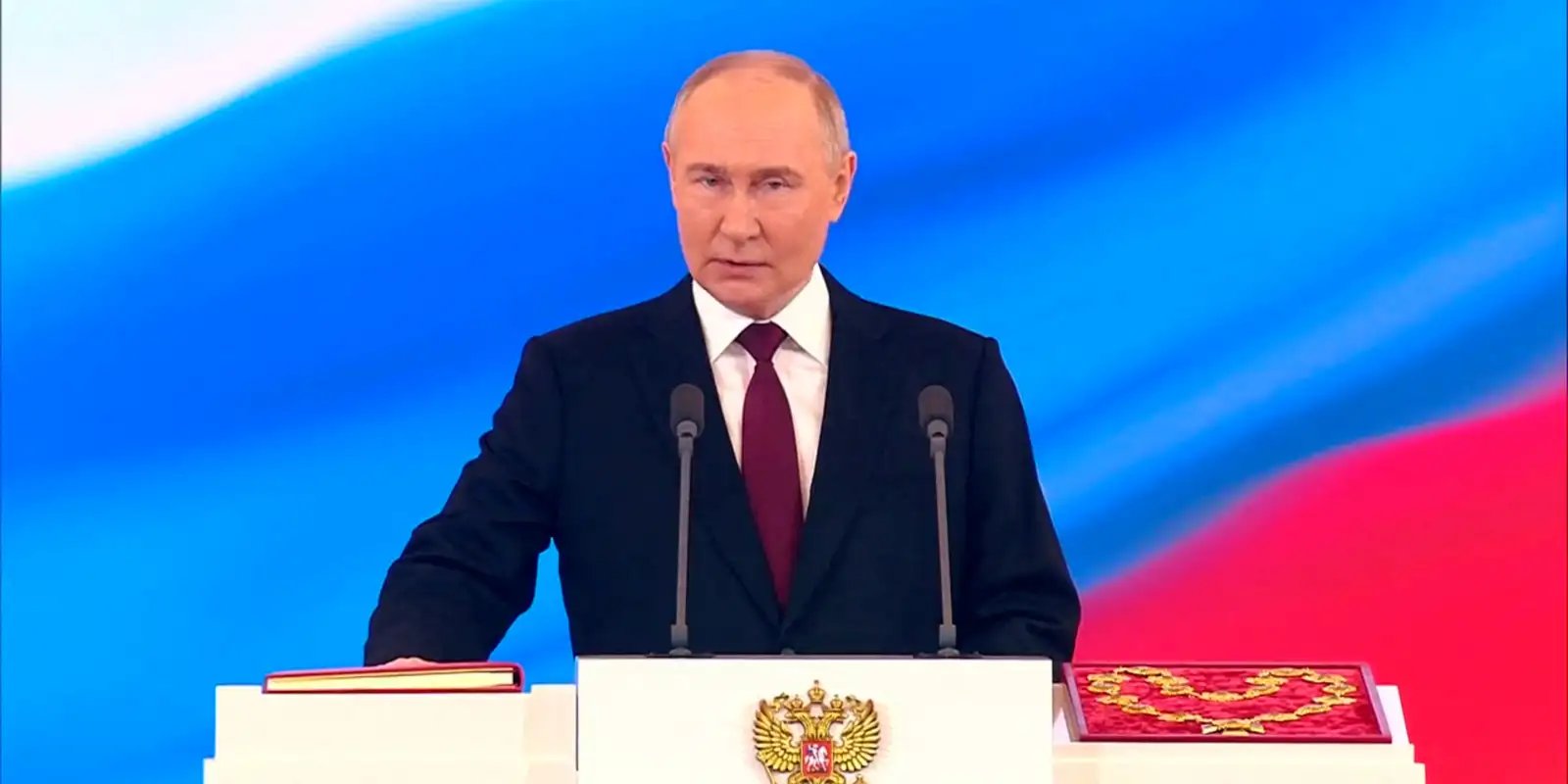 Putin rejeita encontro com Zelensky e cobra negociações indiretas