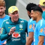 Seleção Brasileira faz primeiro treino visando partida contra o Japão