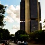 Banco Central reduz taxa básica de juros de 14,5% para 14,25% ao ano