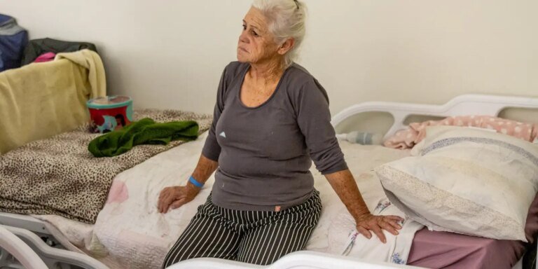 Denúncias de violência contra idosos sobem quase 30% no país