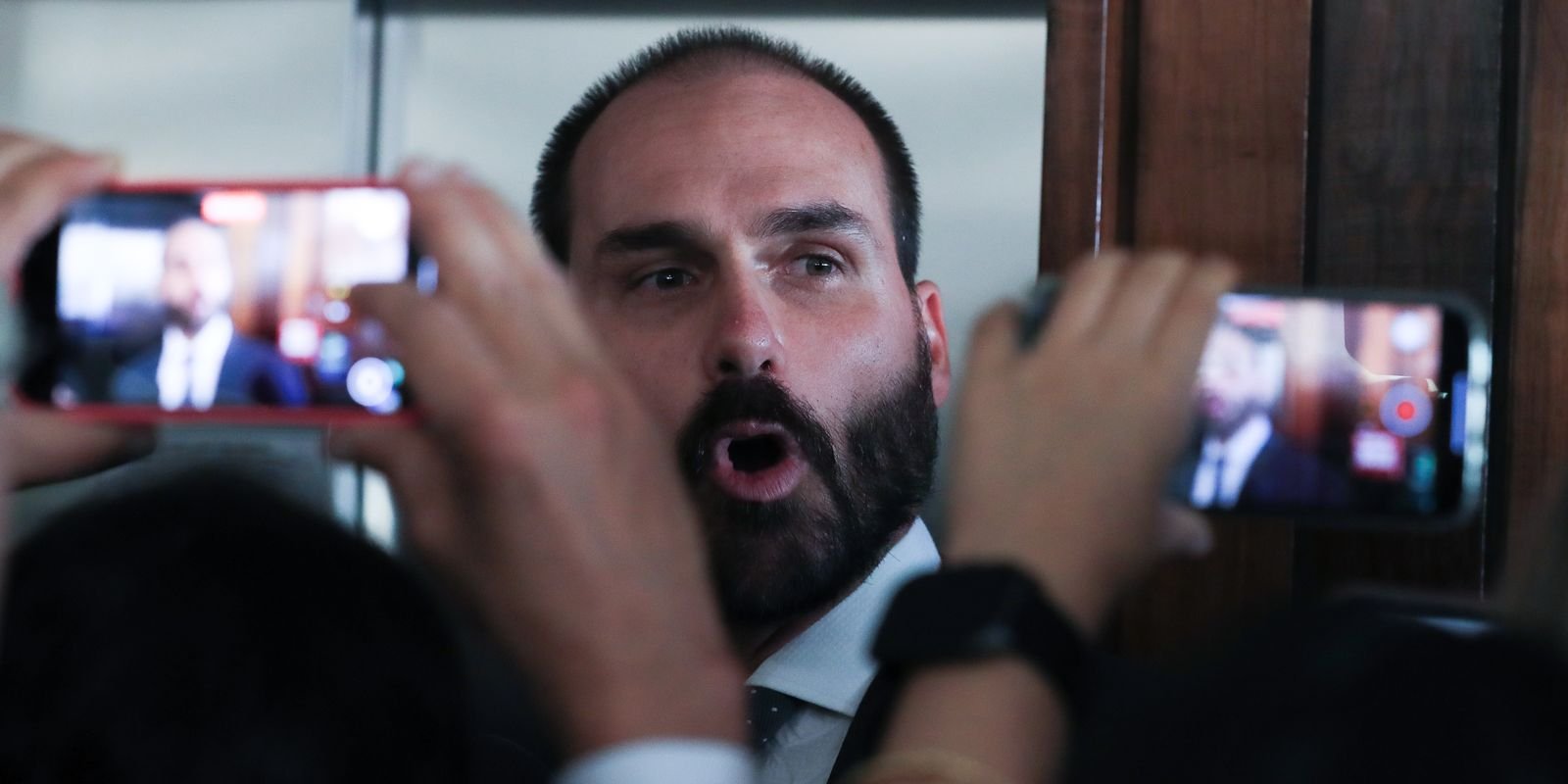Moraes nega adiar julgamento de Eduardo Bolsonaro