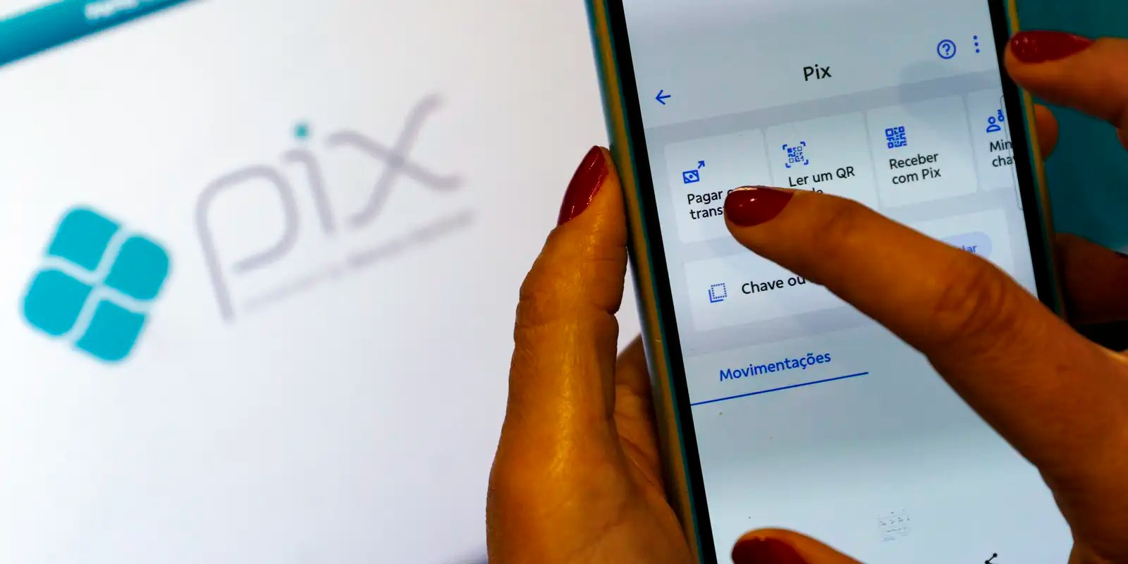 Celular responde por 80% das transações bancárias feitas no país