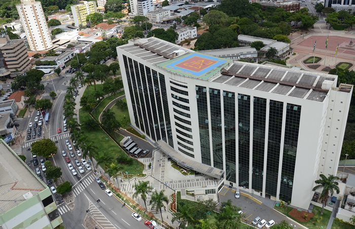 Dinheiro mais cedo na conta dos servidores! Folha de junho será quitada na próxima segunda-feira – Portal Goiás