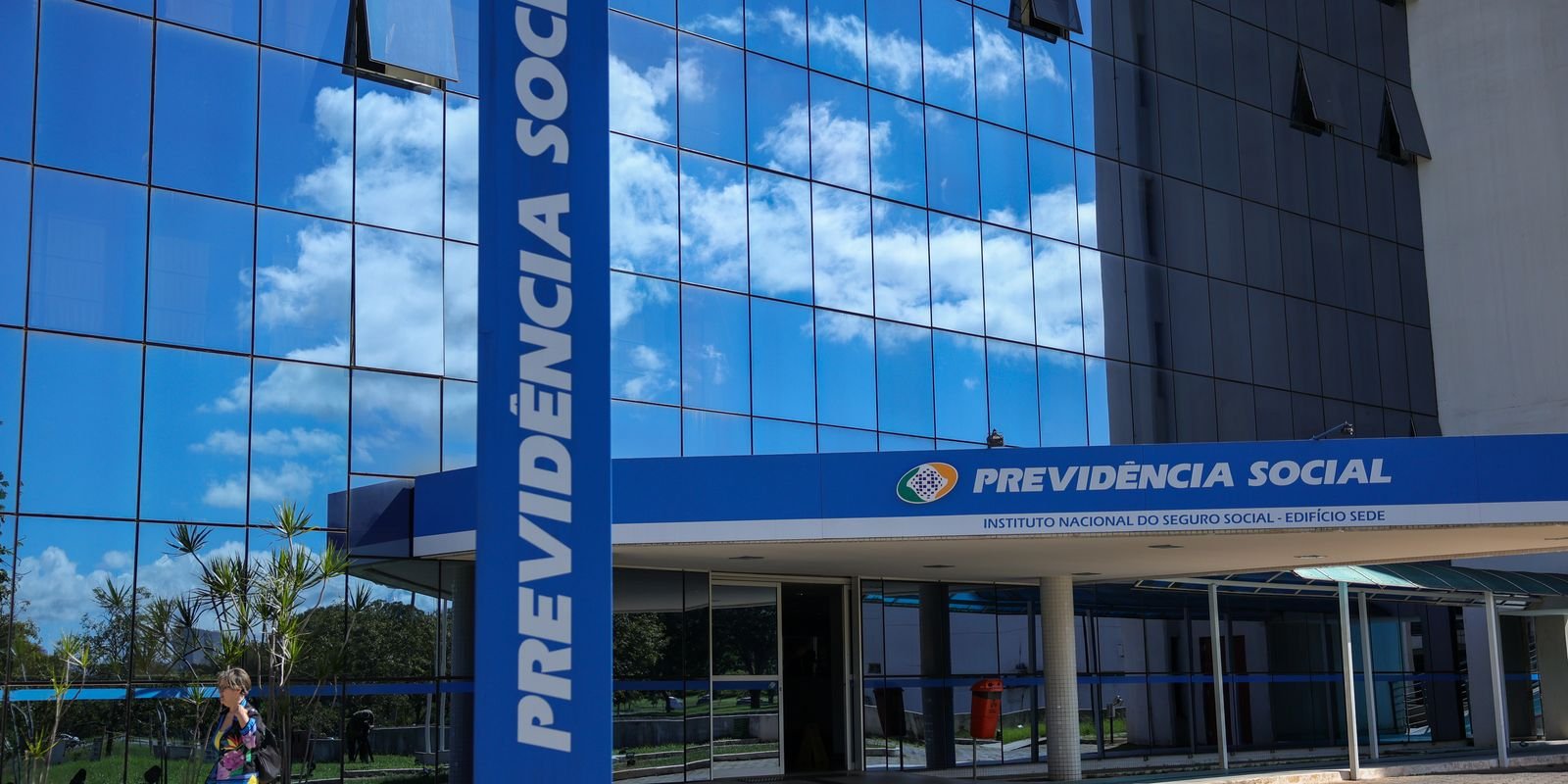 Mutirão abre 17,8 mil vagas para perícias médicas do INSS