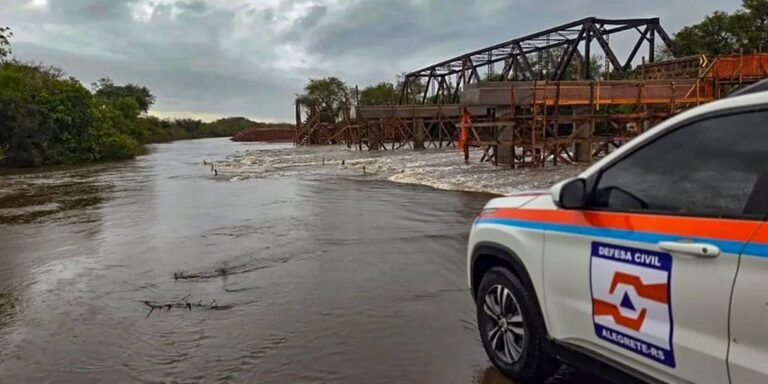 Rio Grande do Sul segue em alerta vermelho por conta das chuvas