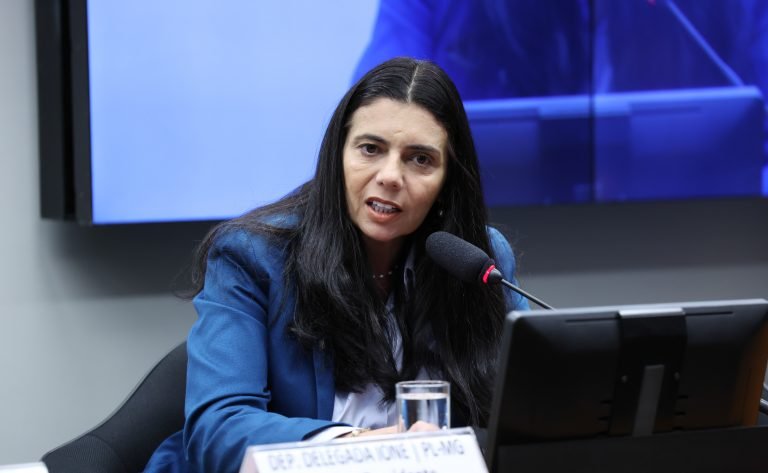 Comissão aprova criação de sistema nacional de prevenção e combate ao feminicídio