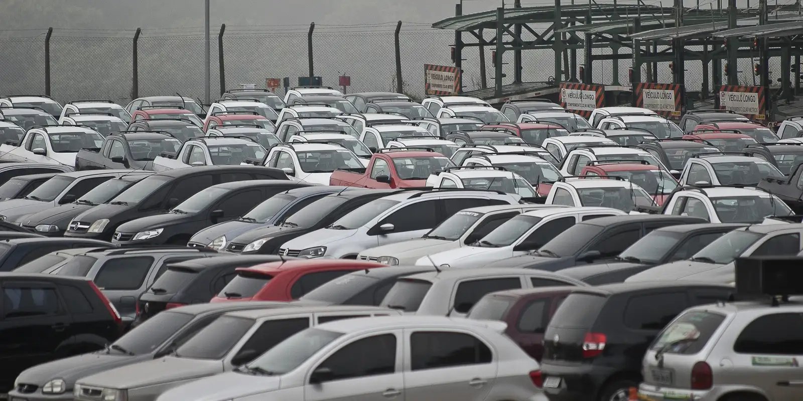 Indústria produz 1,37 milhão de veículos no primeiro semestre