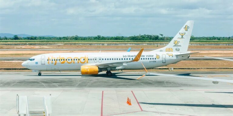 Anac restringe venda de passagens da companhia aérea Flybondi