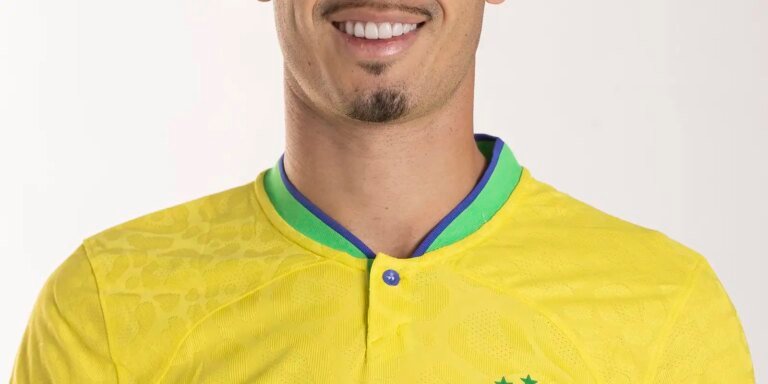 Por mais ofensiva, Brasil deve entrar em campo com Gabriel Martinelli