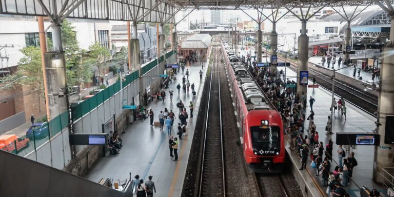 Após falhas, CPTM reassume operação de linhas privatizadas em SP