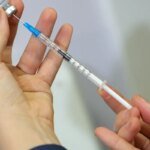 Vacinação de gestantes reduz pela metade bronquiolite grave em bebês