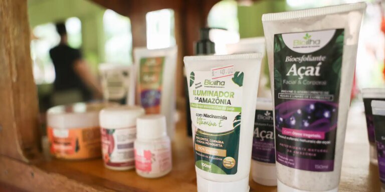 Biodiversidade inspira produção de cosméticos na Amazônia