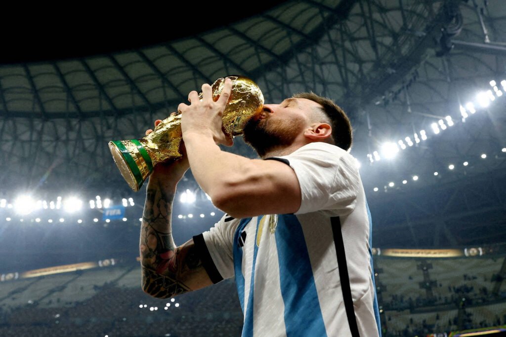 Messi na seleção começou com equívoco e acabou em glória – 31/08/2026 – Esporte