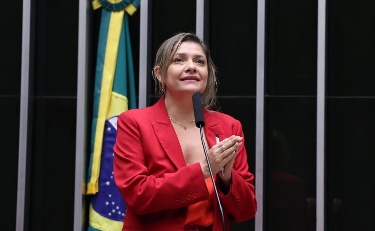 Comissão debate implementação de lei sobre tempo de serviço de servidores públicos