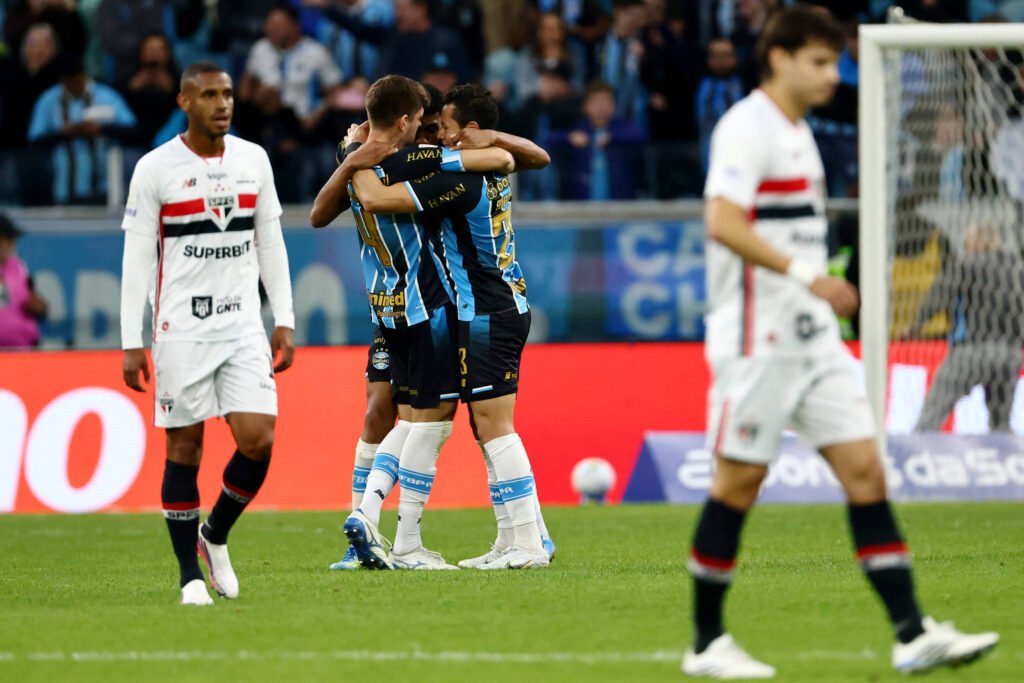 Grêmio vira sobre o São Paulo e deixa o Z4 do Brasileirão – 08/08/2026 – Esporte