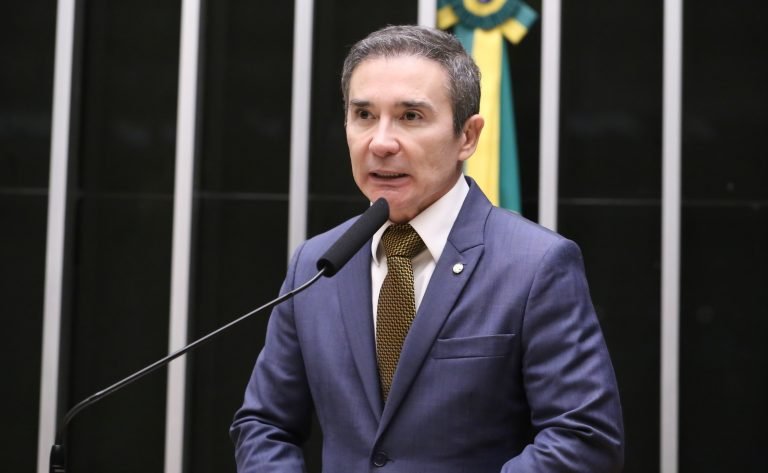 Comissão aprova incentivos para empresa em área de fronteira que contratar jovens ou indígenas