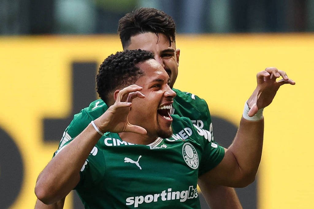 Palmeiras goleia Vasco e amplia liderança do Brasileirão – 23/08/2026 – Esporte