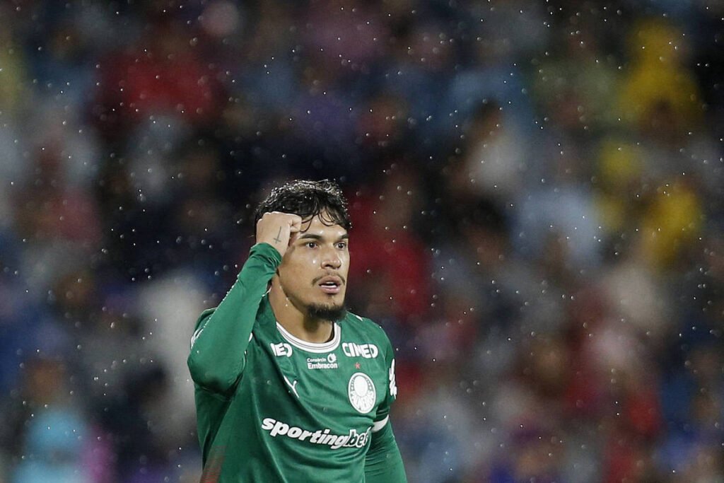 Palmeiras renova com Gustavo Gómez e admite perder Allan – 24/08/2026 – Esporte