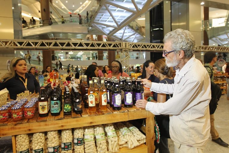 Projeto libera venda intermunicipal e interestadual de alimentos artesanais da agricultura familiar