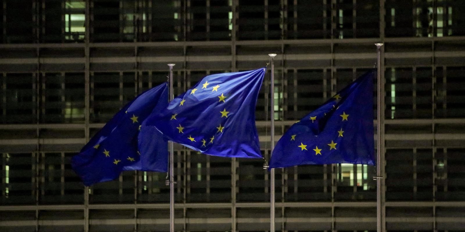 Islândia rejeita proposta de adesão à União Europeia em referendo