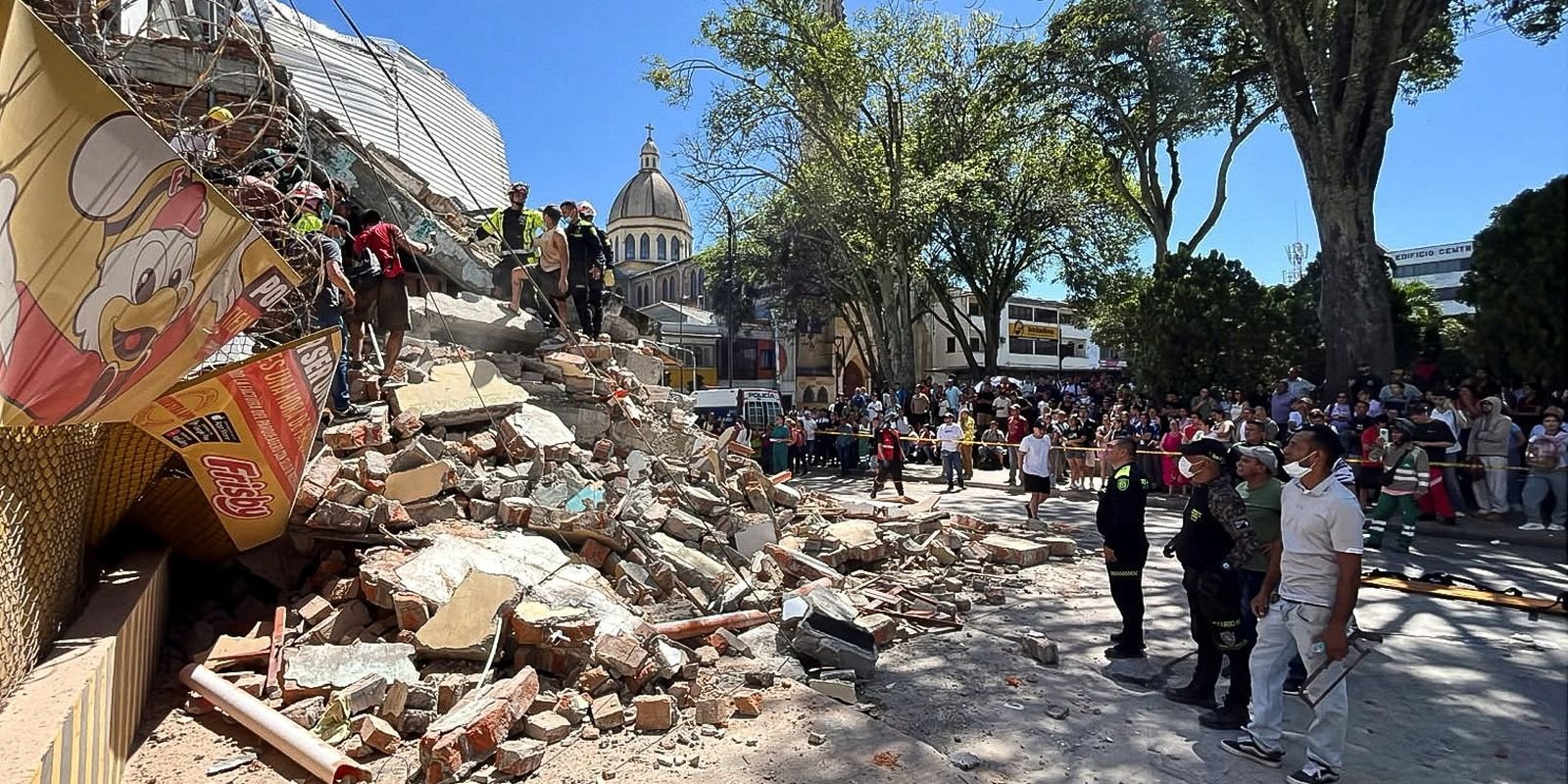 Terremoto de magnitude 7,4 deixa ao menos 20 mortos na Colômbia