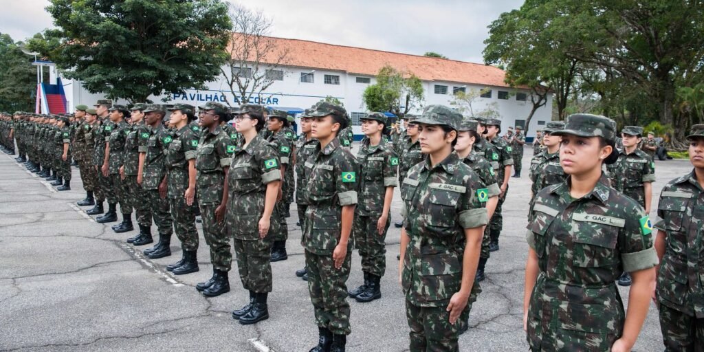 Exército comemora Dia do Soldado com autoridades dos Três Poderes
